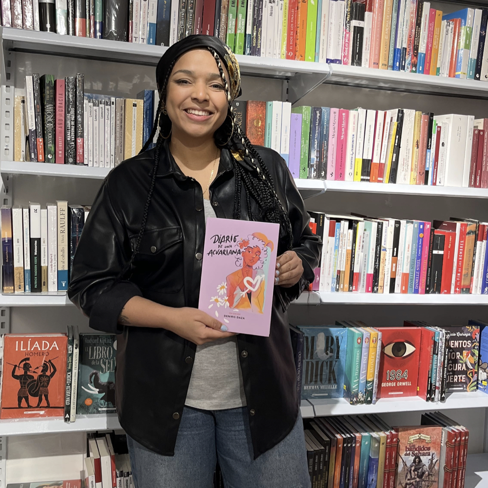 Visitando Dushi Books en Bogotá, una de las librerías que distribuye Diario de una acuariana